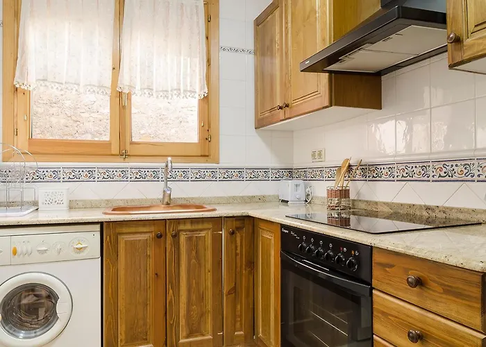 Casa Beatriz Valdelinares (Aragon)